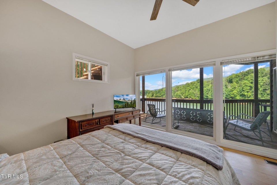 Photo #61: 310 Cove Ridge Lane