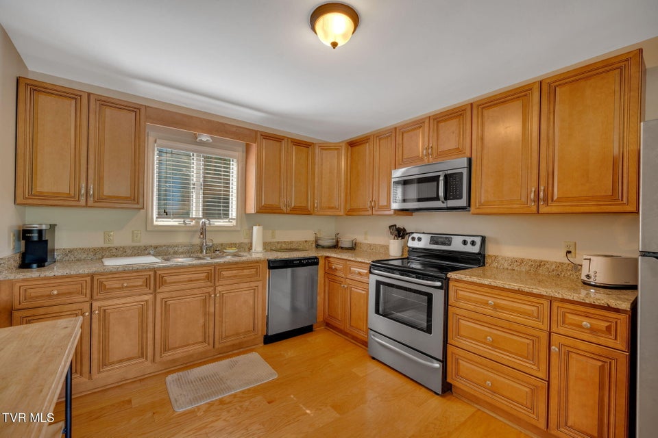 Photo #19: 310 Cove Ridge Lane