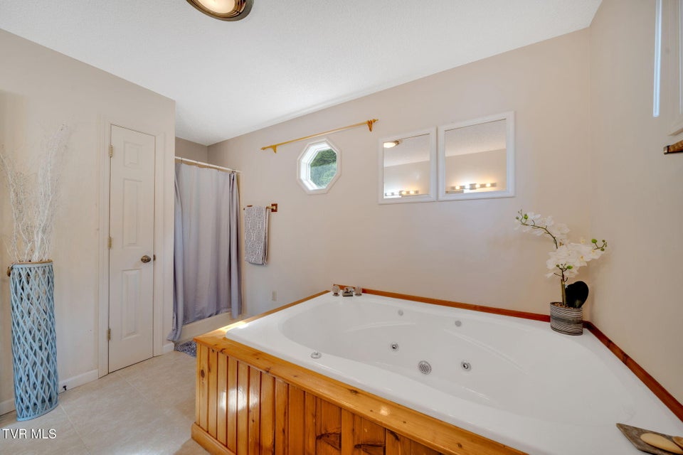 Photo #44: 310 Cove Ridge Lane