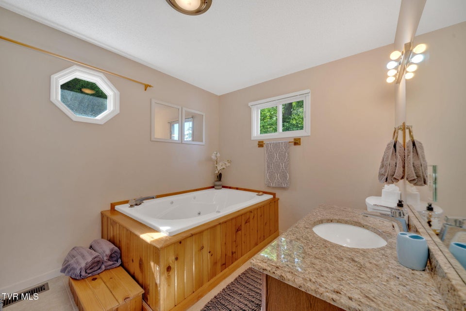 Photo #45: 310 Cove Ridge Lane