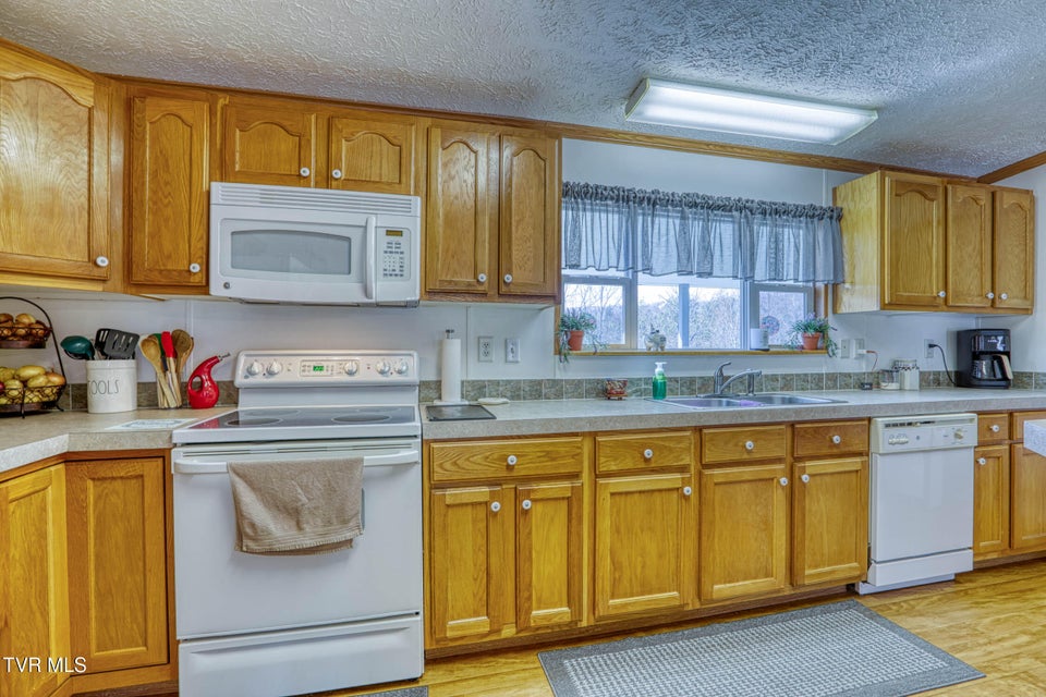 Photo #13: 1746 Goshen Valley Road