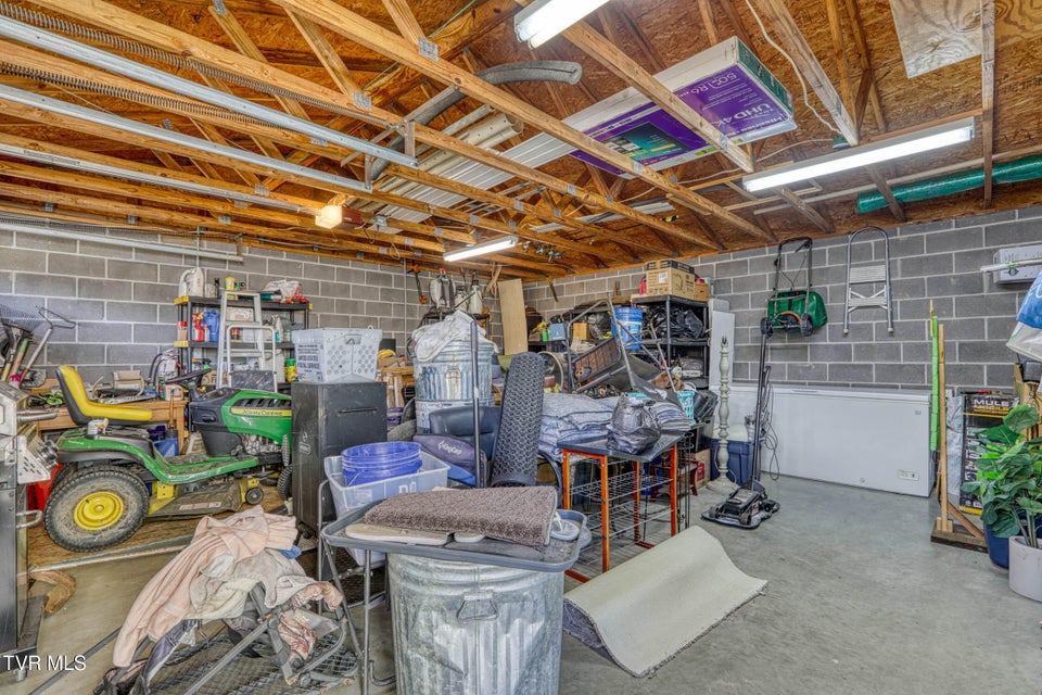 Photo #34: 1746 Goshen Valley Road