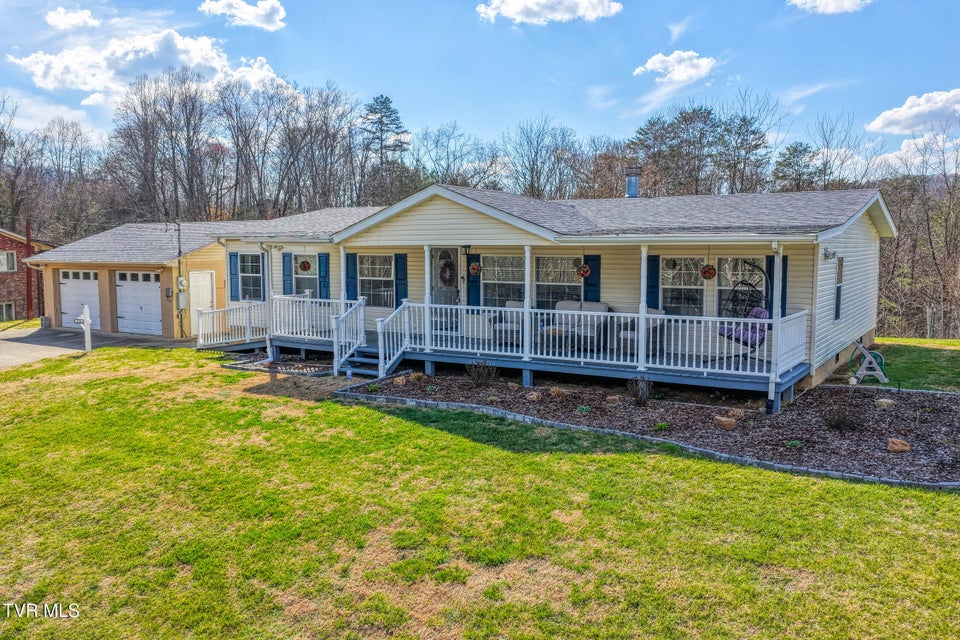 Photo #38: 1746 Goshen Valley Road