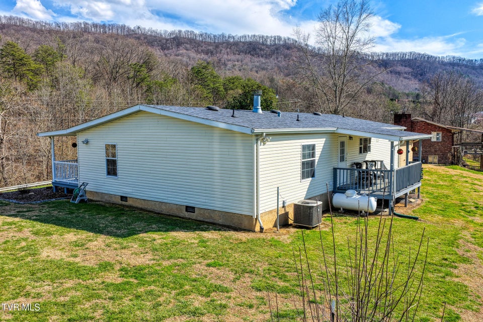 Photo #39: 1746 Goshen Valley Road