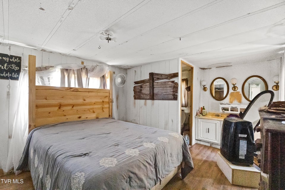 Photo #15: 5020 Kingsport Highway