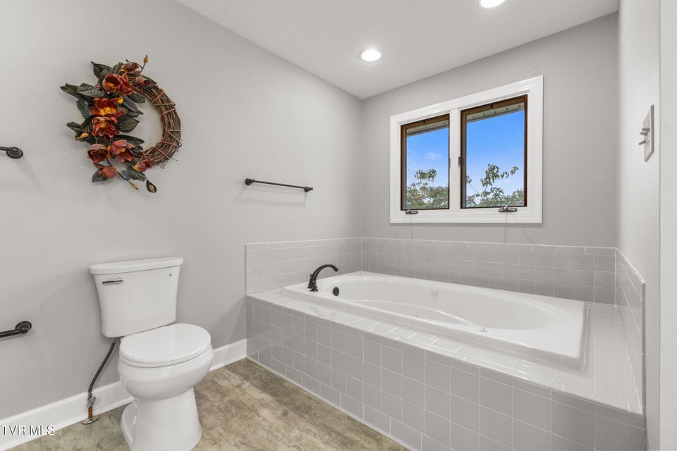 Photo #29: 4801 Harbor Drive