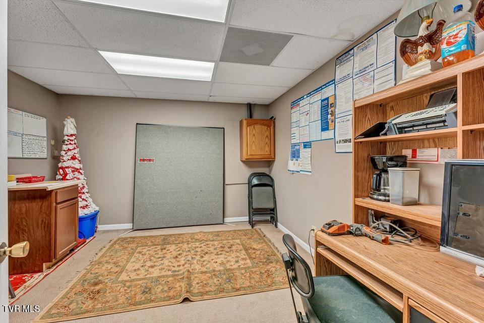 Photo #14: 122 Circle Drive