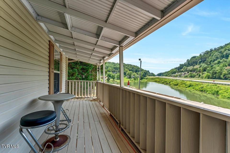 Photo #29: 122 Circle Drive