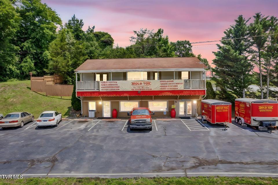 Photo #3: 122 Circle Drive