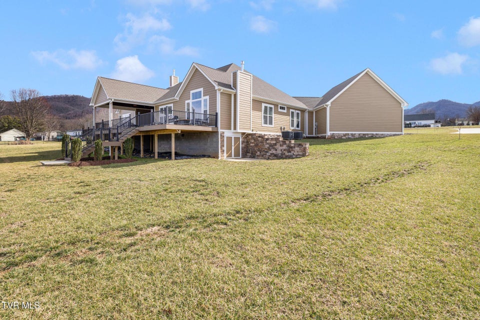 Photo #69: 132 Hamilton Road