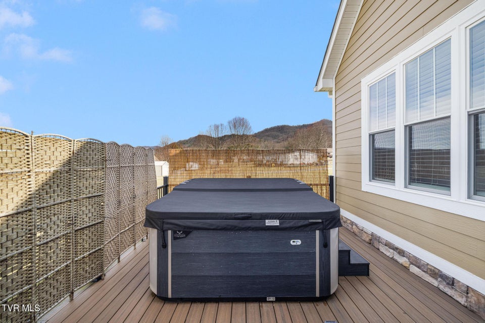 Photo #9: 132 Hamilton Road