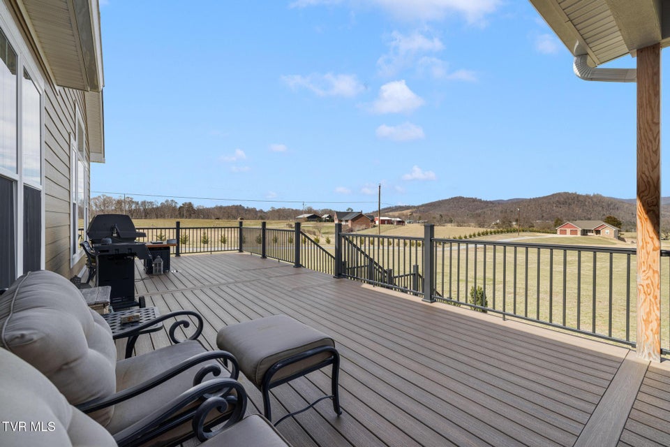 Photo #11: 132 Hamilton Road