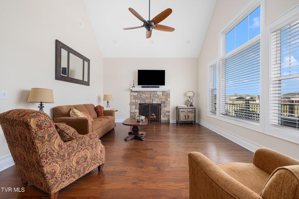 Photo #37: 132 Hamilton Road