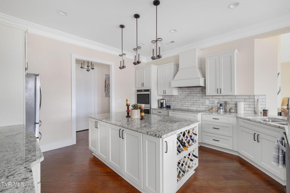 Photo #43: 132 Hamilton Road