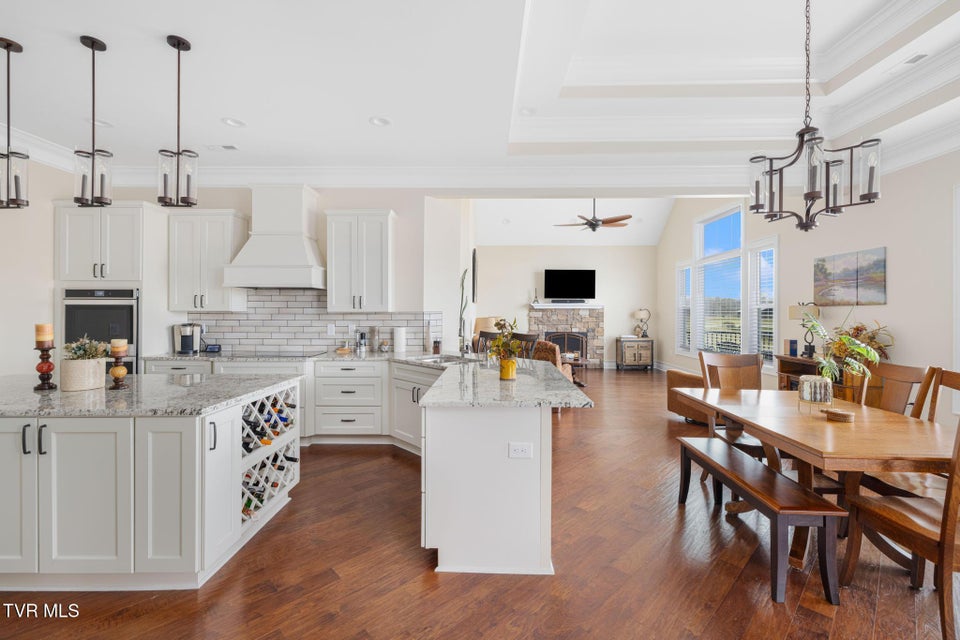 Photo #46: 132 Hamilton Road