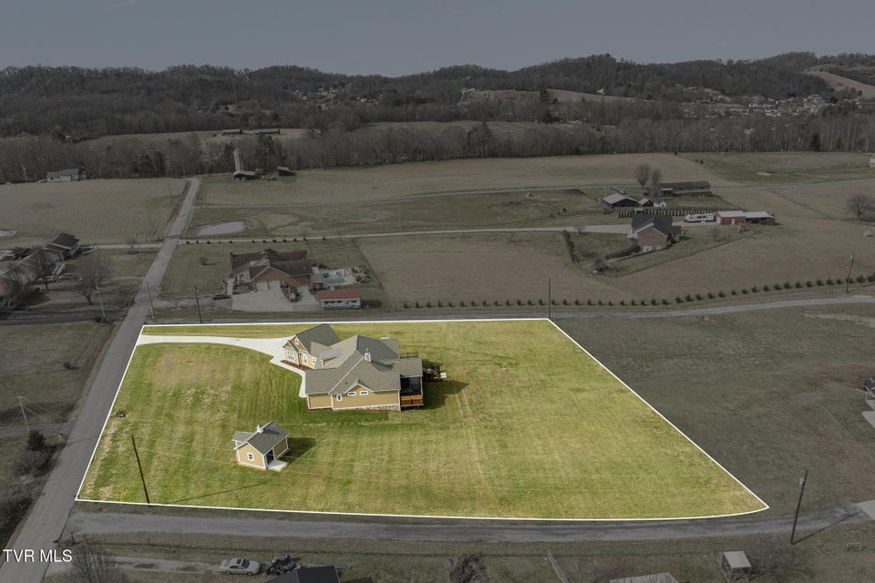 Photo #65: 132 Hamilton Road