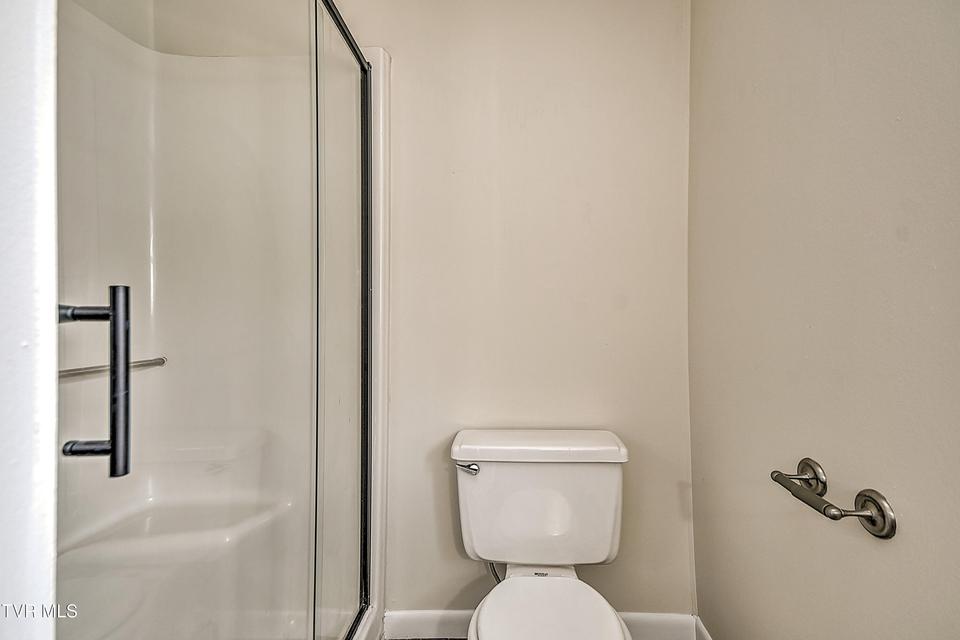 Photo #25: 711 Parkway Boulevard