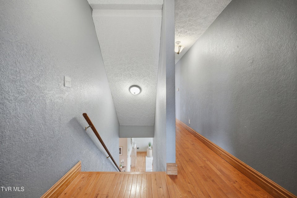 Photo #38: 11515 Frederick Road