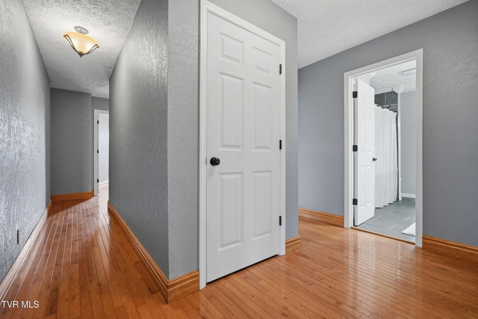 Photo #37: 11515 Frederick Road