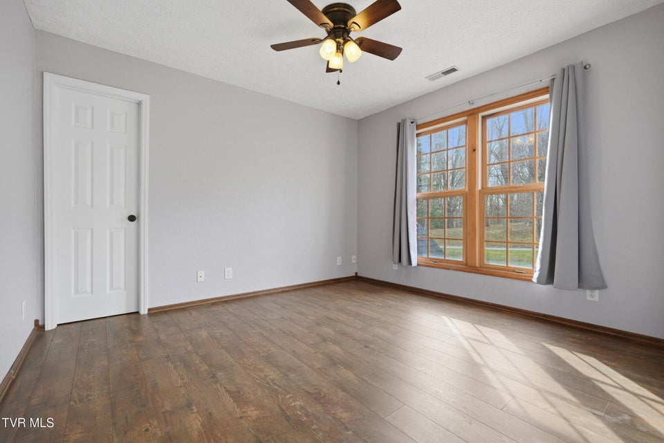 Photo #45: 11515 Frederick Road