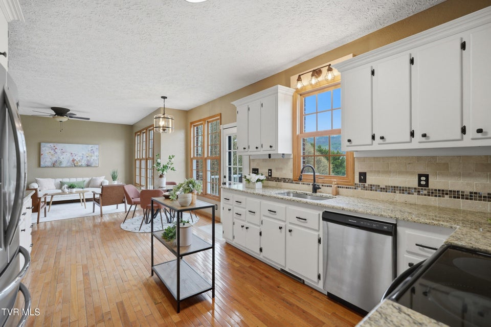 Photo #12: 11515 Frederick Road