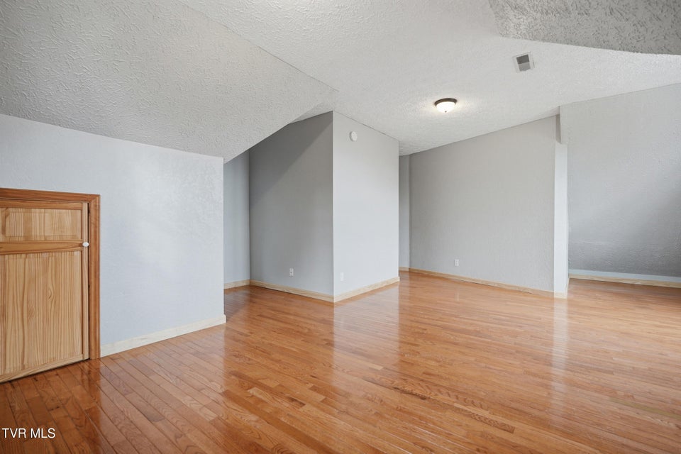 Photo #35: 11515 Frederick Road