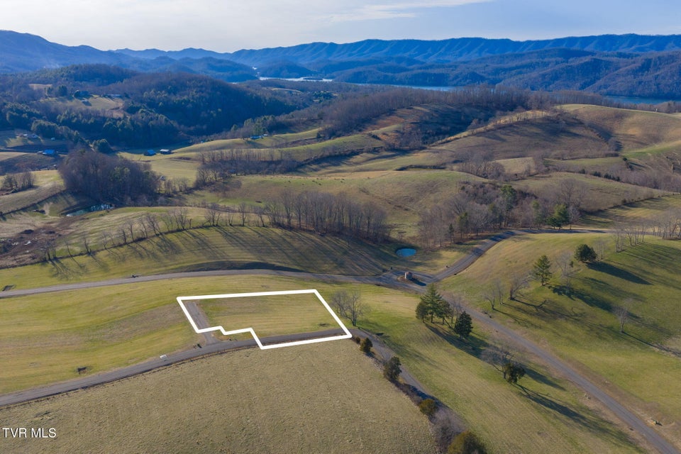 Photo #24: Lot 11 Farmhouse Village 