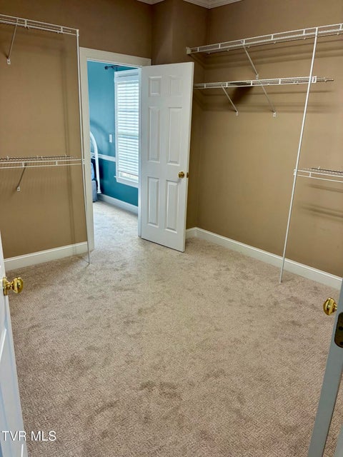 Photo #27: 204 Strawberry Field Drive