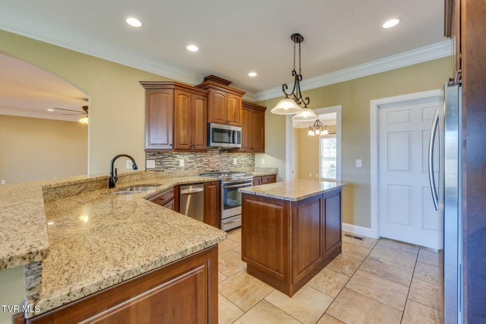 Photo #15: 140 Sugarcane Lane