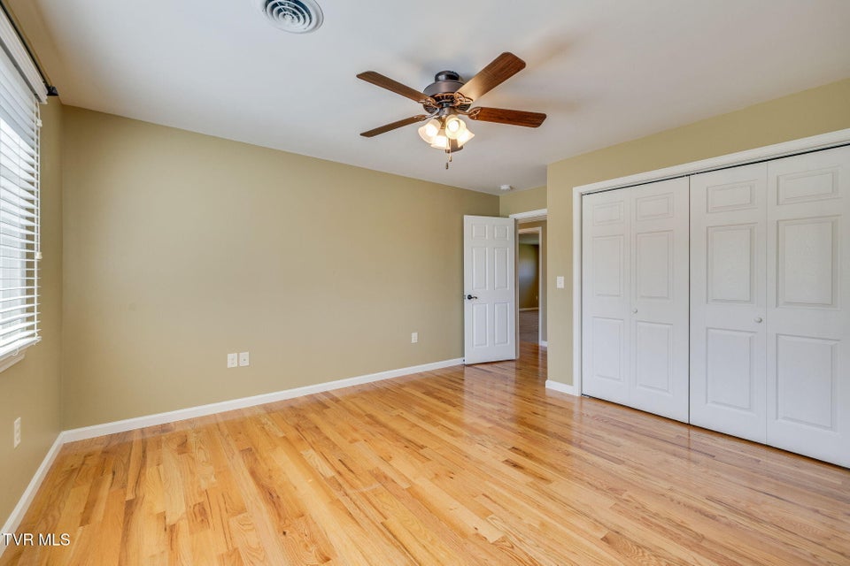 Photo #42: 140 Sugarcane Lane