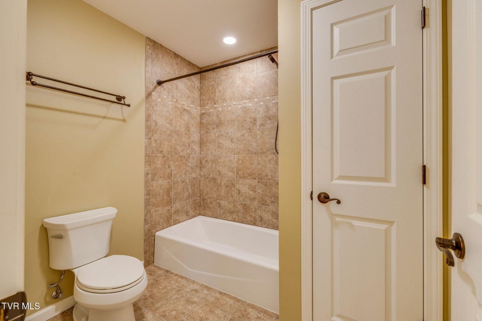 Photo #44: 140 Sugarcane Lane