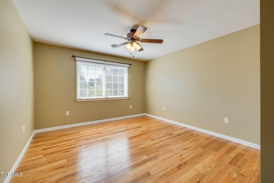 Photo #45: 140 Sugarcane Lane