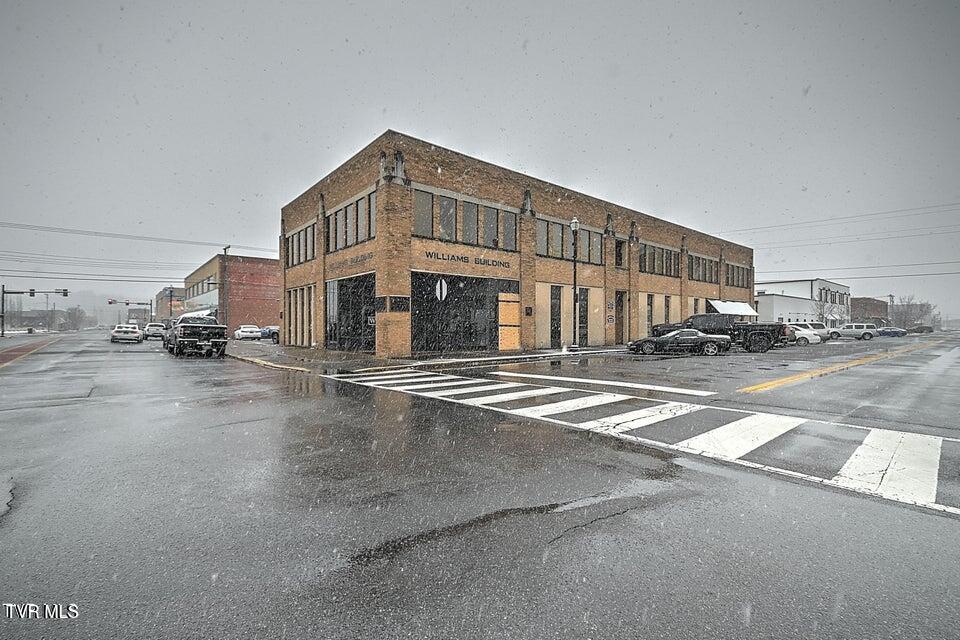 Photo #13: 245 New Street