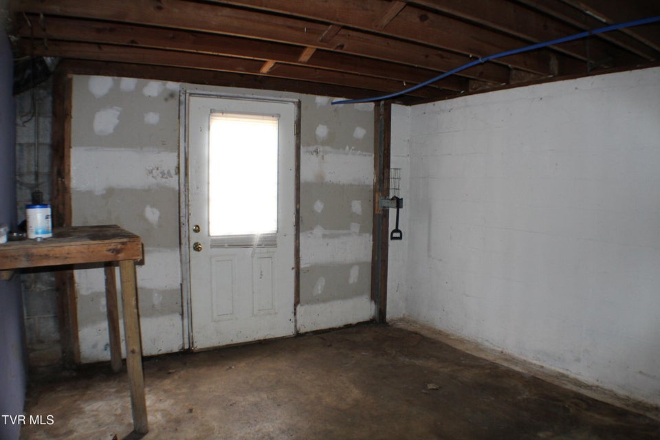 Photo #22: 3988 Memorial Boulevard