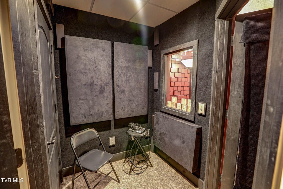 Photo #42: 2644 Highway 81 