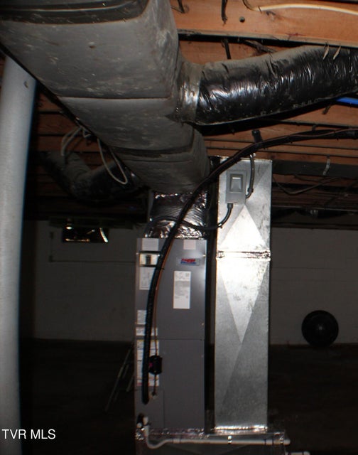 Photo #20: 3988 Memorial Boulevard