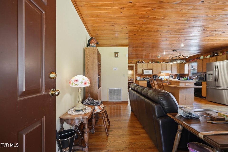 Photo #7: 1505 Williams Hollow Road