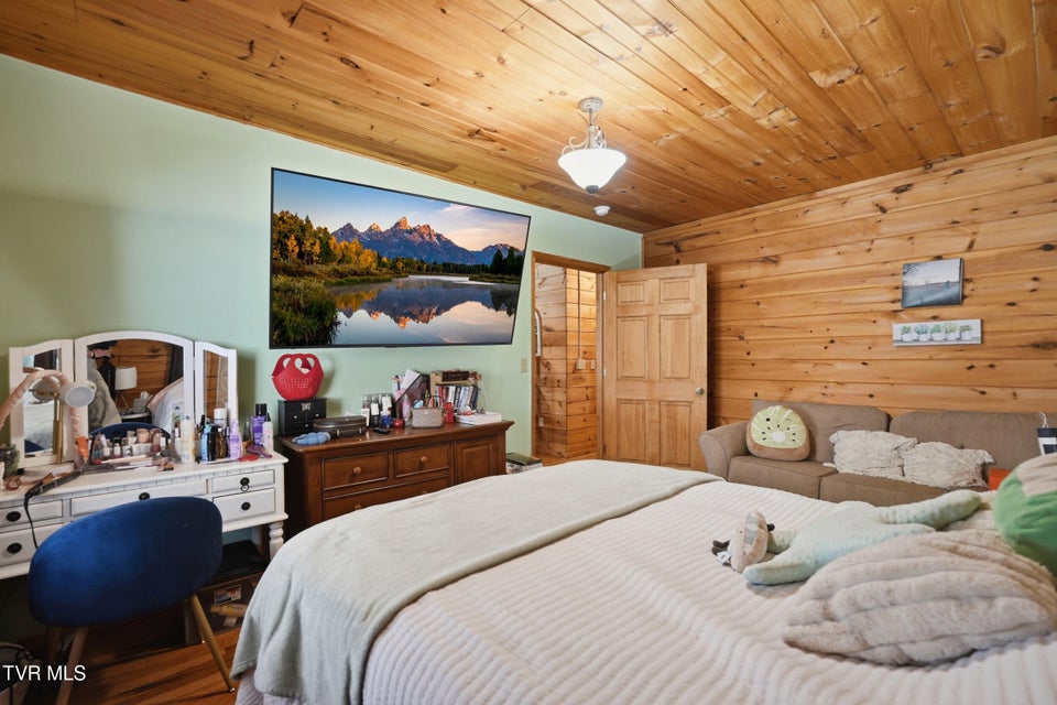 Photo #11: 1505 Williams Hollow Road