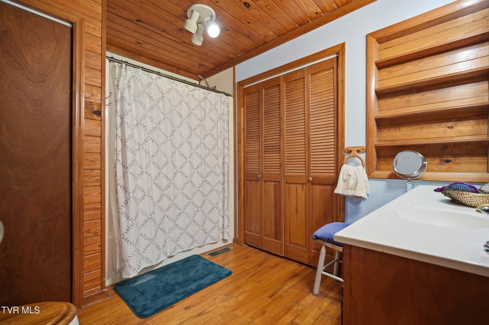 Photo #22: 1505 Williams Hollow Road