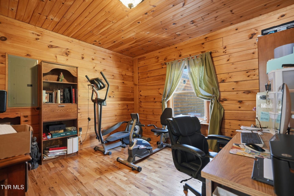 Photo #37: 1505 Williams Hollow Road