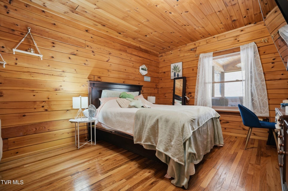 Photo #41: 1505 Williams Hollow Road