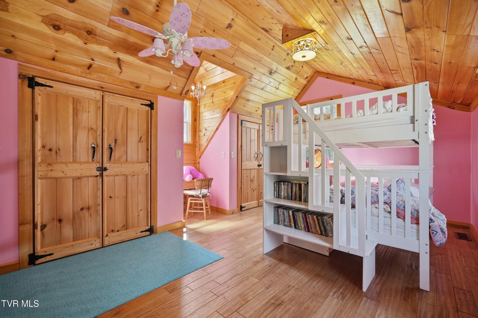 Photo #61: 1505 Williams Hollow Road