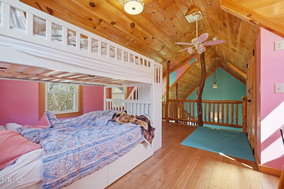 Photo #62: 1505 Williams Hollow Road