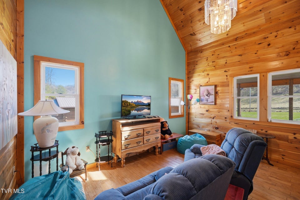 Photo #65: 1505 Williams Hollow Road