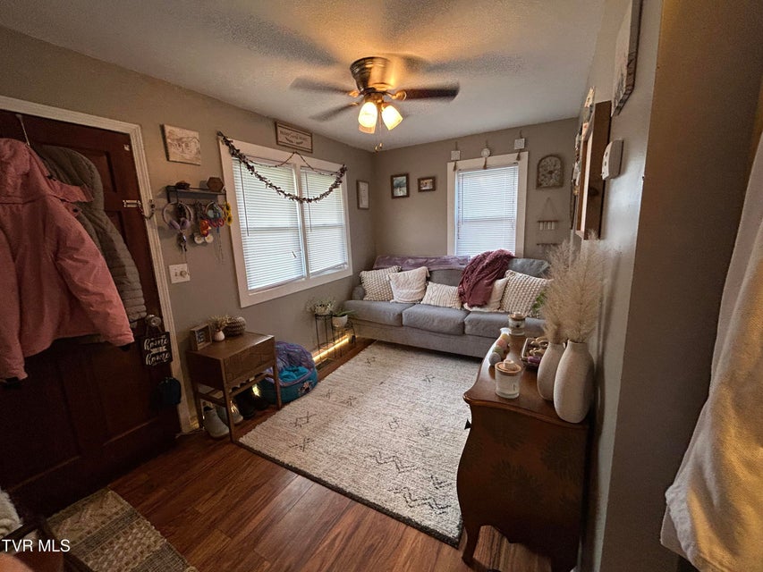 Photo #4: 257 Lynn Road