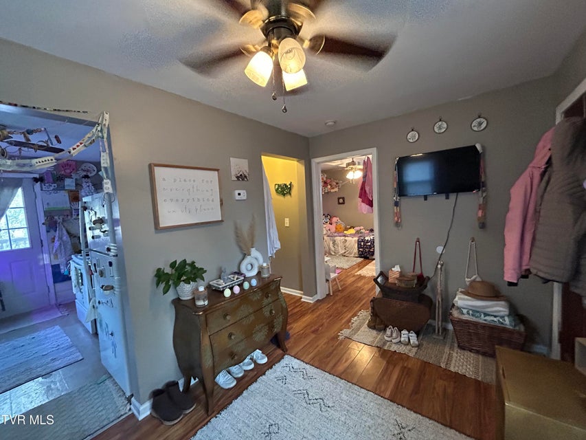 Photo #5: 257 Lynn Road