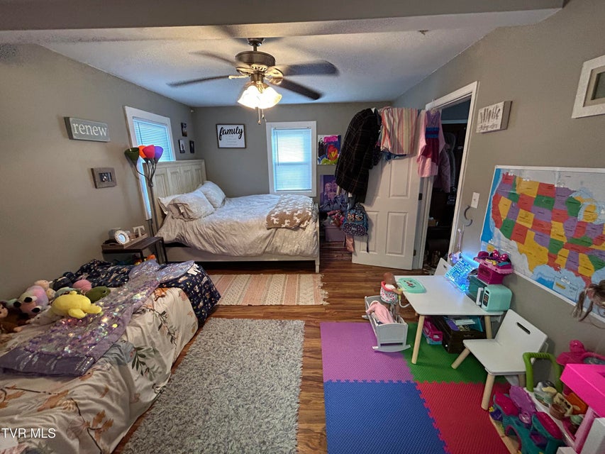 Photo #9: 257 Lynn Road