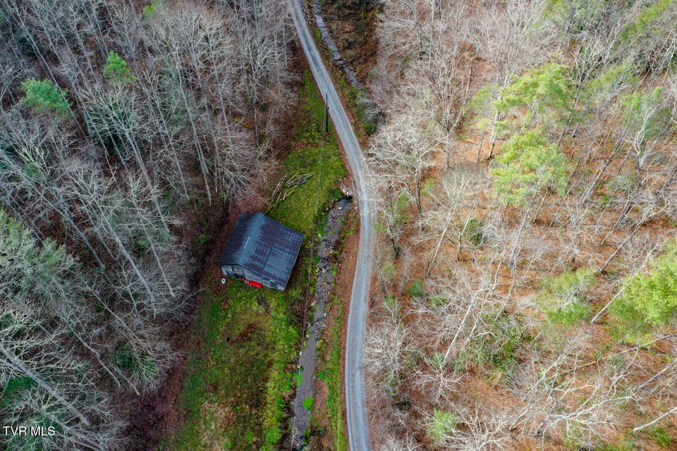 Photo #10: 709 Johns Creek Road