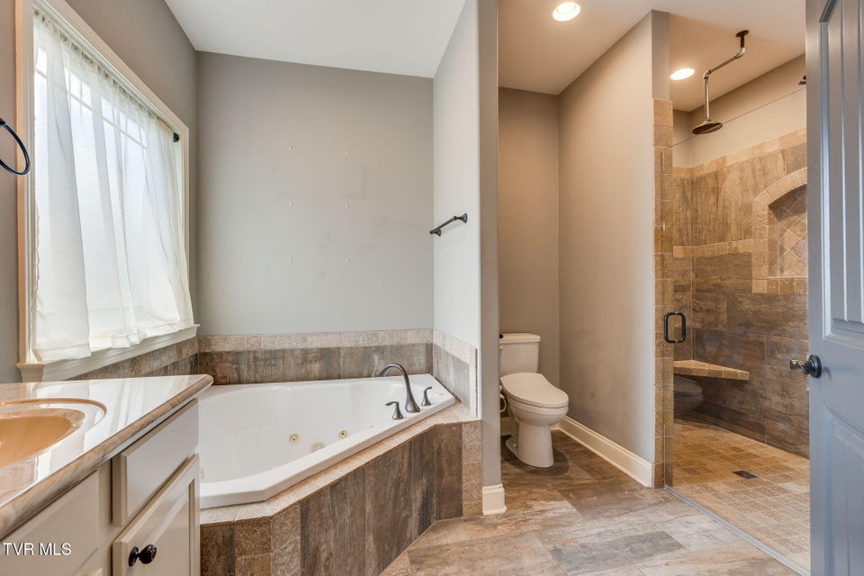 Photo #21: 1276 Savin Falls