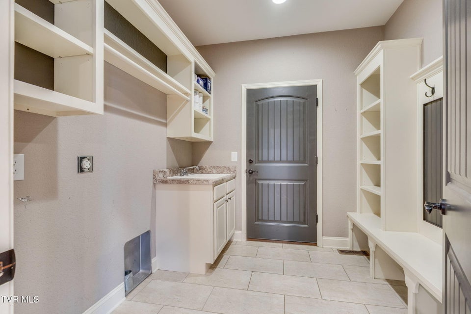 Photo #30: 1276 Savin Falls